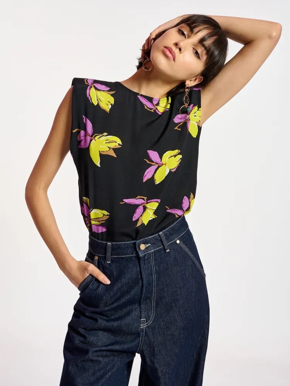Essentiel Antiwerp Cuddle Sleeveless Top in Purple and Yellow Floral